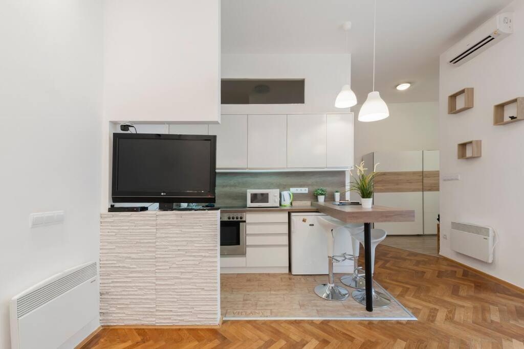 Szent Istvan Ter 4 Next To Basilica A 1 Bedroom Budapest Kültér fotó